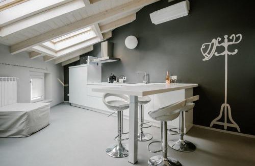 Luino Apartment | CHARMING MOMENT di Villa Porta - Residenza Felice