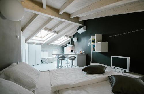Luino Apartment | CHARMING MOMENT di Villa Porta - Residenza Felice