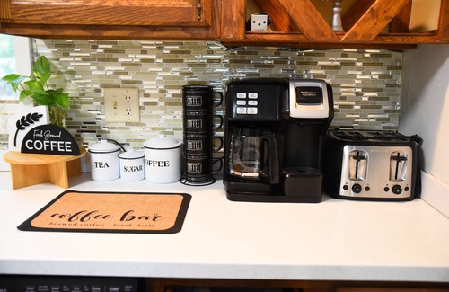 East Stroudsburg Ski Chalet | Charming Mountain House with Movie Theater
