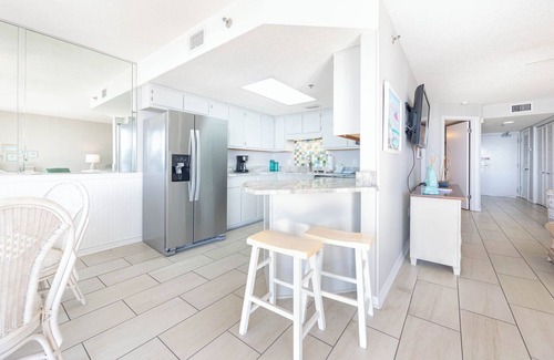 Orange Beach Condo | Charming One Bedroom Condo at Phoenix V Unit #411