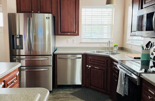 Palm Harbor House | Charming Palm Harbor Escape. - Cozy Home Near Gulf Beaches