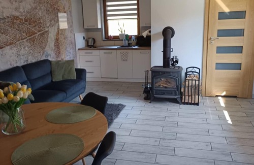 Czernichow Cottage | Charming 1-bedroom cottage in amazing Międzybrodzie Bialskie with beautiful view