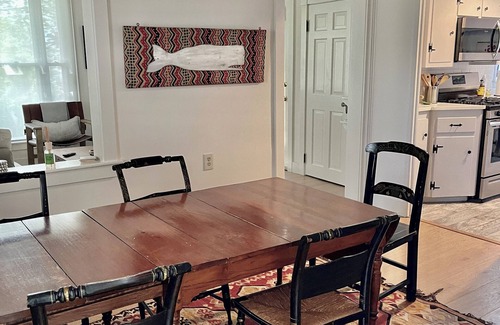 Bristol House | Charming renovated carriage house in the heart of historic Bristol.
