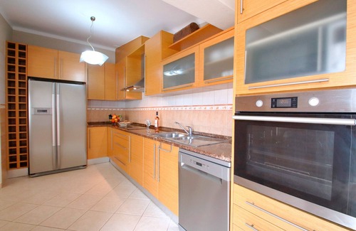 Mato Serrao Villa | Charming Retreat with Private Pool & BBQ