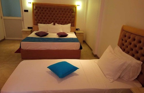 Weligama Hotel | charming retreat with spectacular views