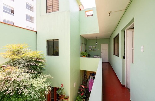 Santa Cruz House | Charming Rooftop Studio in Miraflores Guesthouse