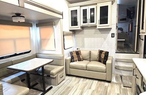 Core Creek House | Charming RV in Fantastic Beaufort with AC, WiFi