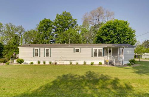 South Haven House | Charming South Haven Home - Great Location!
