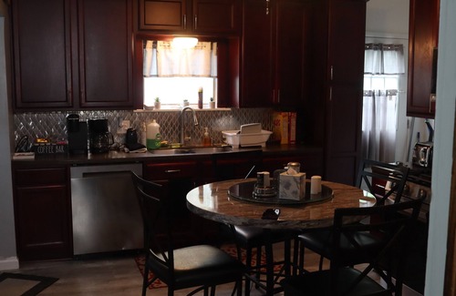 Geneva House | Charming, Spacious 3 bedroom house W/WiFi, AC in Geneva -Hot Tub - Outside Bar
