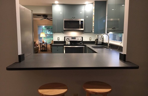 Naples Park House | Charming Spacious Updated Quiet Vanderbilt Beach Bungalow-Beats a Hotel Room!