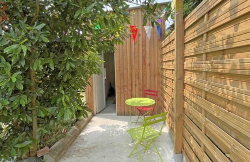 Reveillon Cottage | Charming Stone House with Private Spa, Hammam, and Family-Friendly Amenities