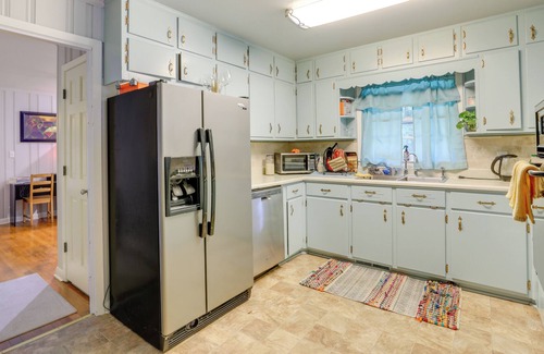 Stone Mountain Cottage | Charming Stone Mountain Retreat Near Nature Trails