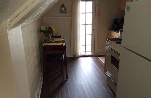 Golden Apartment | CHARMING Studio Apartment in Historic home downtown Golden