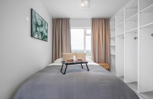 Laugardalur Apartment | Charming Studio - Stunning Panorama View