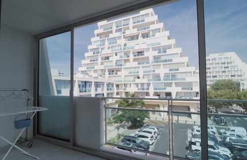 La Grande-Motte Apartment | CHARMING T3 WITH INCREDIBLE AIR-CONDITIONED VIEW
