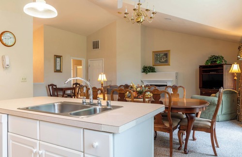 Bethel House | Charming townhome in brilliant Bethel, close to Sunday River.