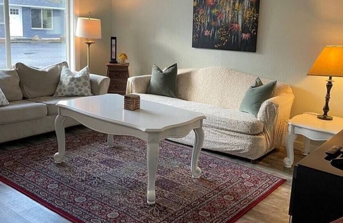 Lakewood Apartment | Charming Updated Apartment #4