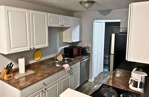 Lakewood Apartment | Charming Updated Apartment #2