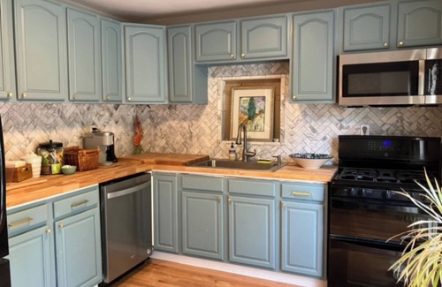 Geyser Crest House | Charming Upper-Level Retreat in Prime Saratoga Springs Location