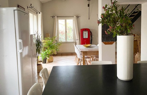 Caromb House | Charming villa in Caromb 6 to 8 people max with pool, sheets provided