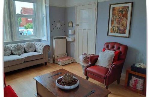 Ryde House | Charming villa in Ryde - Child friendly