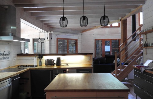 Lalinde Villa | Charming villa "Le Bonheur du Bois" with spacious terrace and wooded garden
