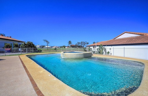 Coral Cove Apartment | Charming villa located in heart of the Coral Cove Golf Resort