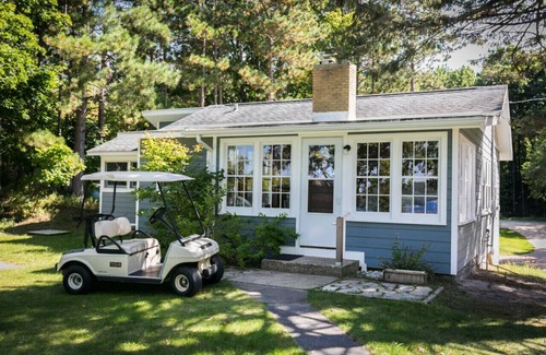 Arcadia House | Charming Waterfront on Herring Lake, Beautiful Views, Walk to Lake Michigan