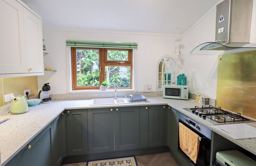 Capernwray Cottage | CHARNWOOD, pet friendly, country holiday cottage in Carnforth