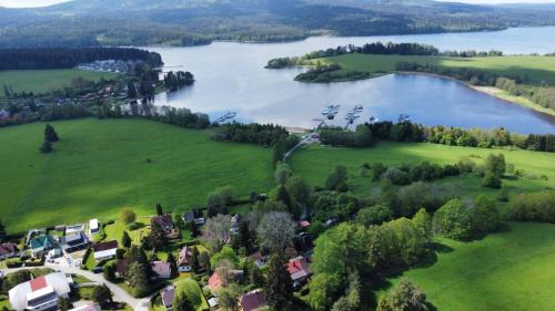 Frymburk Villa | Chata pod javorem