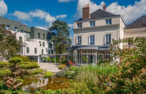 Tours Hotel | Château Belmont Tours by The Crest Collection