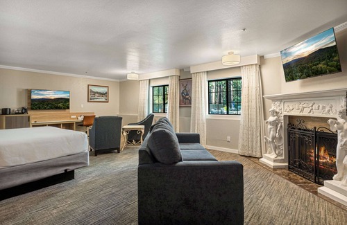 Winter Park Hotel | Chateau Big Bear Boutique Hotel, BW Signature Collection