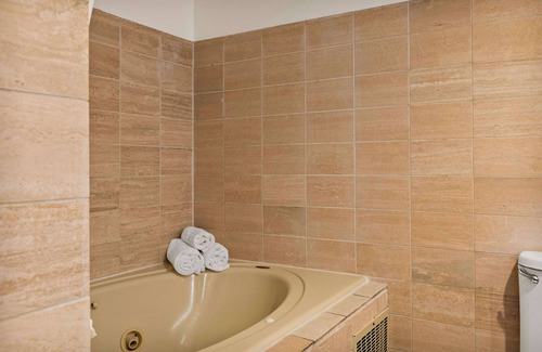 Winter Park Hotel | Chateau Big Bear Boutique Hotel, BW Signature Collection