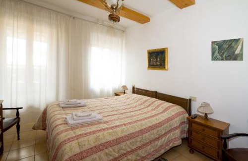Colle di Val d'Elsa Apartment | Cheap Apartment in The Old Village