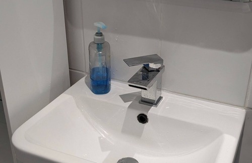 Liverpool House | Cheapest Rooms Close to City Centre