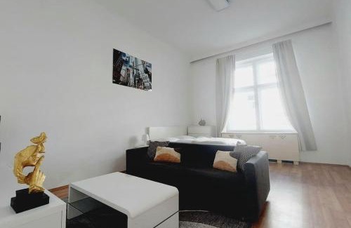 Weißgerber Apartment | CheckInVienna 2 Bedrom Central Apartment