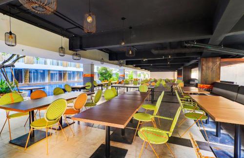 Sunset Road Hotel | Checkmyguestt Hotel Arshika Sunset Road