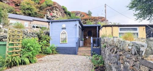 Manod House | Cheerful 2 bed home with mountain views
