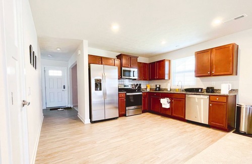 Amelia House | Cheerful 2- bedroom home with parking garage