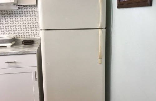 Lauderdale Lakes House | Cheerful and cozy 1 bedroom efficiency. Private