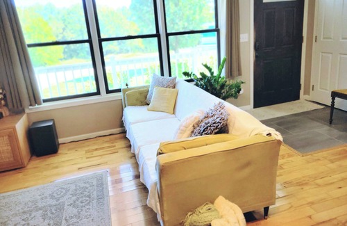 Squires House | Cheerful, large home w/ pool, billiards & Campfire!