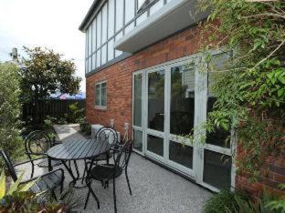 Nelson Hotel | Chelsea Park Motor Lodge