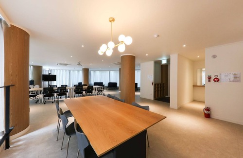 Cheonan Hotel | Cheonan One Plus