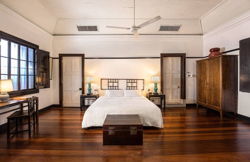 Downtown George Town Hotel | Cheong Fatt Tze - The Blue Mansion