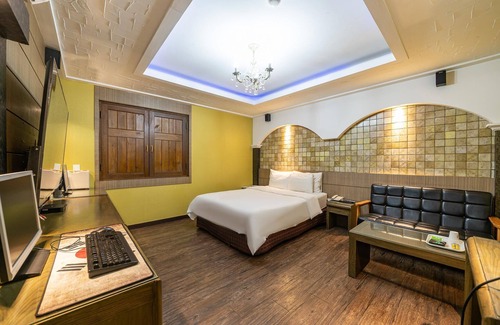 Cheongju Hotel | Cheongju Bungmunro Amore