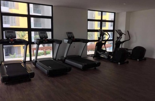 Seri Kembangan Apartment | Cheras Cozy Studio House with Free WIFI , Netflix.