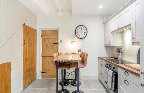 Cherry Burton House | Cherry Blossom Cottage