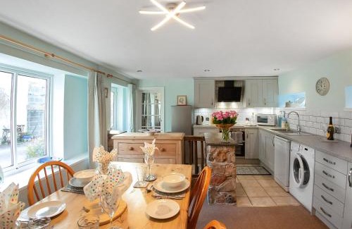 Cheddar House | Cherry Tree Cottage - Uk46659