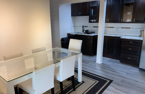 Chesapeake City Apartment | CHESAPEAKE CITY DIRECT VIEW OF C&D CANAL, WATER TOY PARKING, WALK TO TOWN