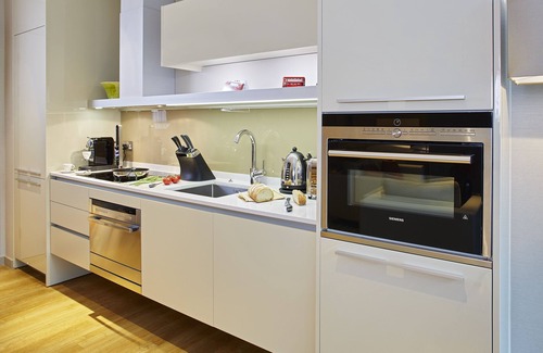 Billingsgate Apartment | Cheval Three Quays at The Tower of London